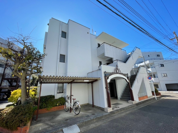 【ルピナス戸塚弐番館】外観