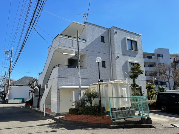 【ルピナス戸塚弐番館】外観
