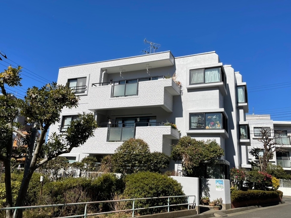 【ルピナス戸塚弐番館】外観