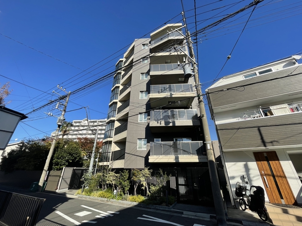 【ヴェレーナ横浜井土ヶ谷ザ・フロント】外観