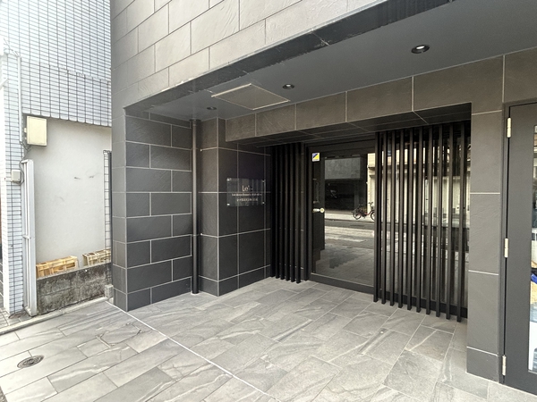 【レア横濱天王町壱番館】エントランス