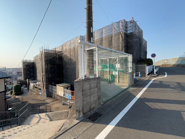 【WTC鶴ケ峰マンション】外観