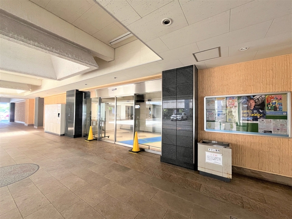 【北砂4丁目住宅】エントランス 【北砂4丁目住宅】エントランス