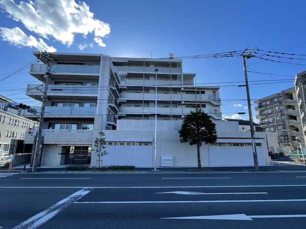 【ガーラ・レジデンス横浜立場】外観
