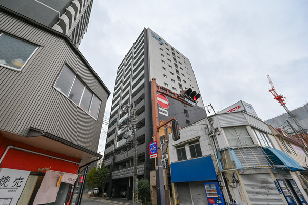 【プレサンスジェネ千種内山】外観