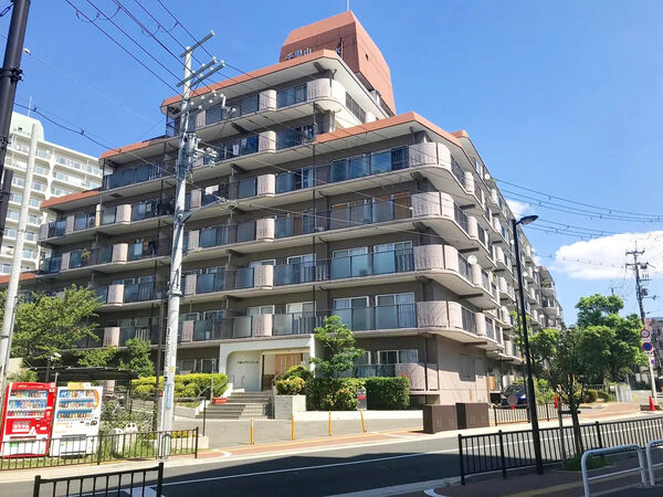 【千里山グランドコーポ】外観 【千里山グランドコーポ】外観