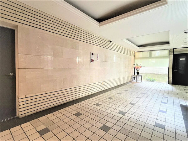 【メヌエット大橋駅前】ロビー 【メヌエット大橋駅前】ロビー