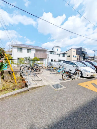 【パレドール津田沼】駐車場