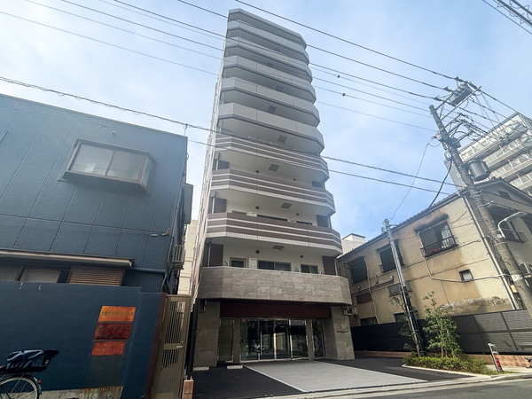 【レジデンスノーブル三ノ輪】外観