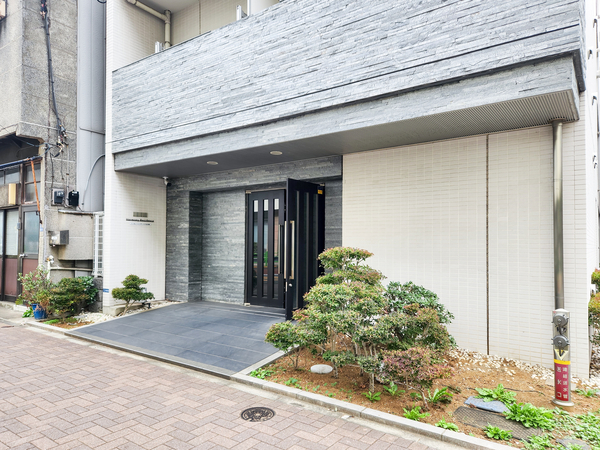 【ハーモニーレジデンス月島】エントランス