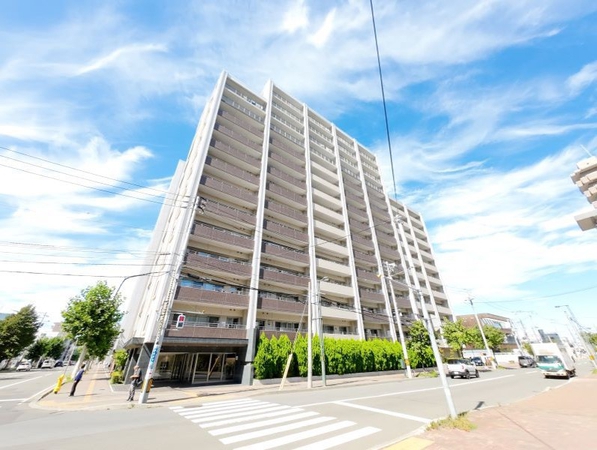 クリーンリバーフィネス桑園ステーションフロント