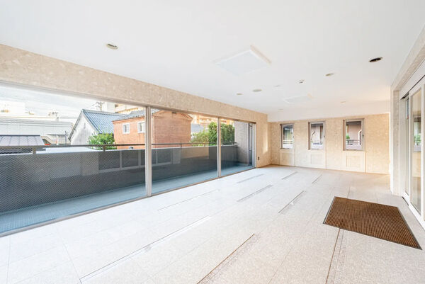 【アルフィーネ箱崎宮前】エントランス1 【アルフィーネ箱崎宮前】エントランス1