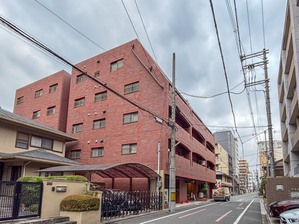 【シェモア御池衣棚】外観