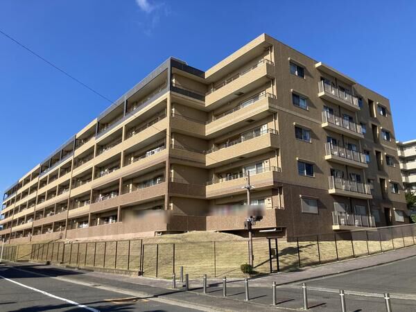 チュリスガーデン湘南野比センター5番館 1枚目 チュリスガーデン湘南野比センター5番館