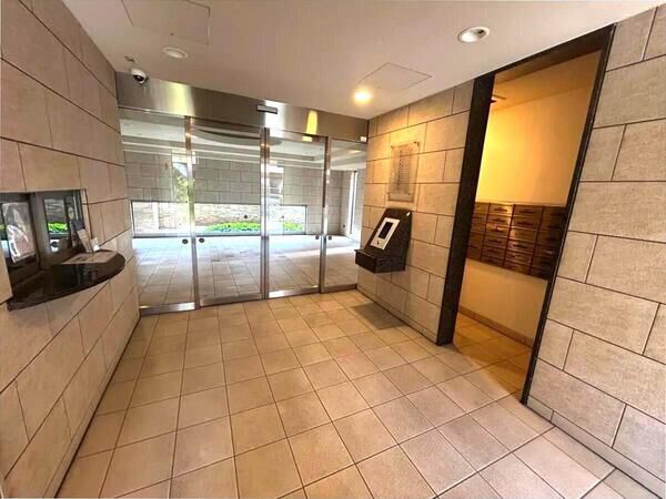 【クリオ篠崎】エントランス3 【クリオ篠崎】エントランス3