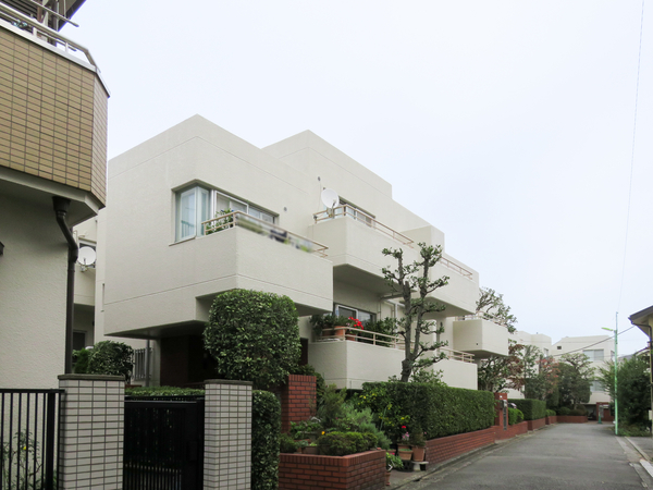 【代田ロイヤルハウス】外観