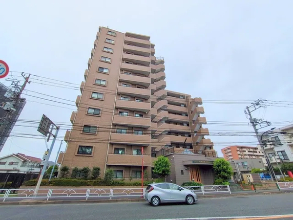 【ライオンズガーデン西国分寺】外観