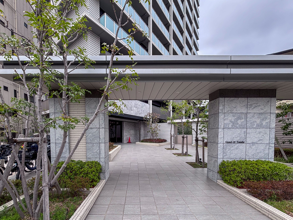 【グランアッシュ田辺】エントランス 【グランアッシュ田辺】エントランス