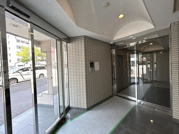 【サンシャイン中山手】エントランス 【サンシャイン中山手】エントランス