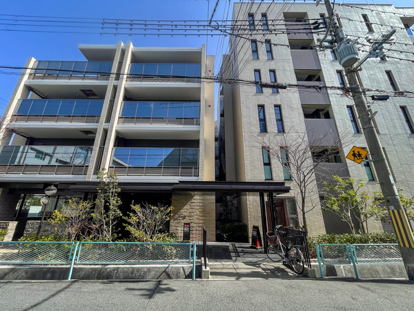 【ジオ西宮北口瓦林町】エントランス