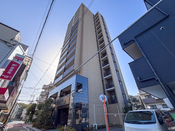 【プレサンスロジェ長居公園】外観