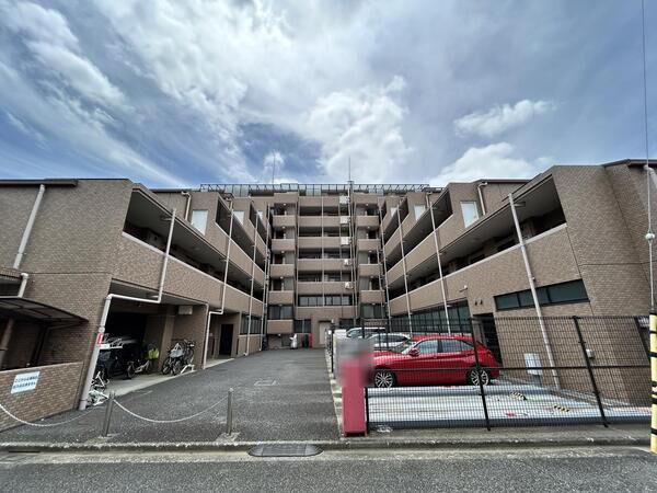 ライオンズヴィアーレ練馬春日町 4枚目 ライオンズヴィアーレ練馬春日町