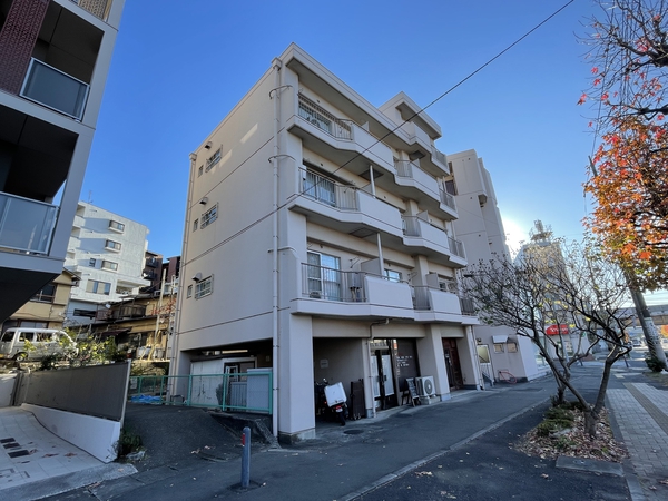 【ライオンズマンション市ケ尾第2】外観