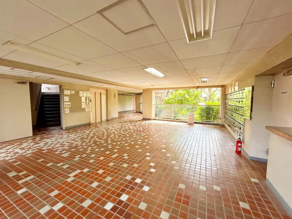 【中銀城北パークマンシオン】エントランス