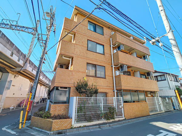 【グランドコート八幡山】外観