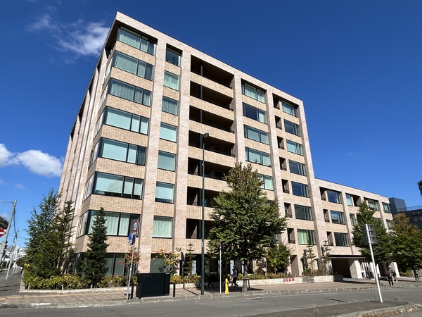 【ブランズ円山外苑前】外観 【ブランズ円山外苑前】外観