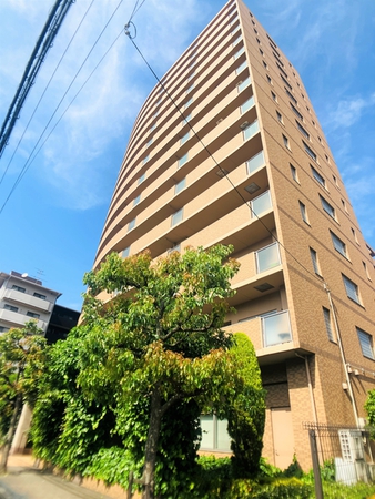 【メロディーハイム鶴見パークオアシス】外観
