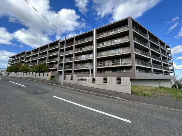 サンシティ宮ヶ丘通り