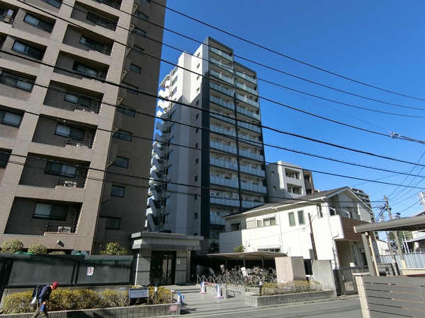 【ガーラグランディ川崎榎町】外観