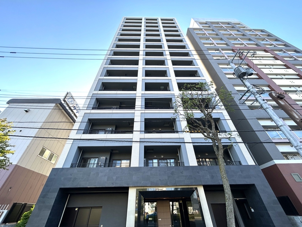 【デュオヴェール札幌南5条】外観