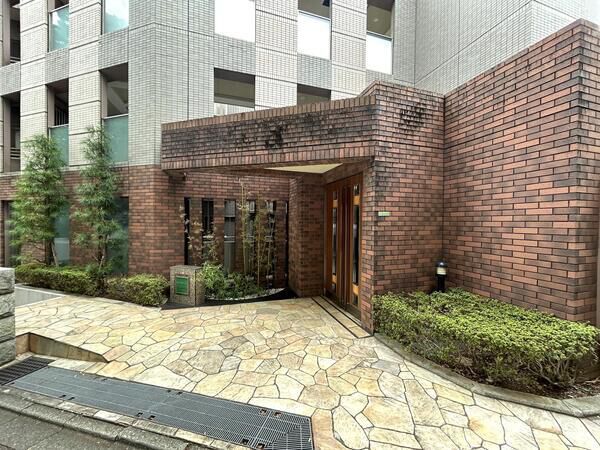 【世田谷野毛の杜ハイム】エントランス 【世田谷野毛の杜ハイム】エントランス