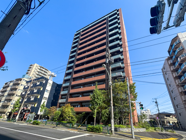 【リビオレゾン北綾瀬】外観