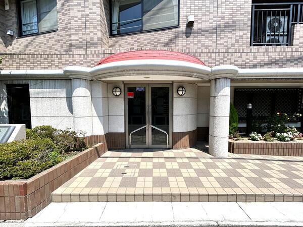 【ライオンズマンション大宮大成】エントランス 【ライオンズマンション大宮大成】エントランス
