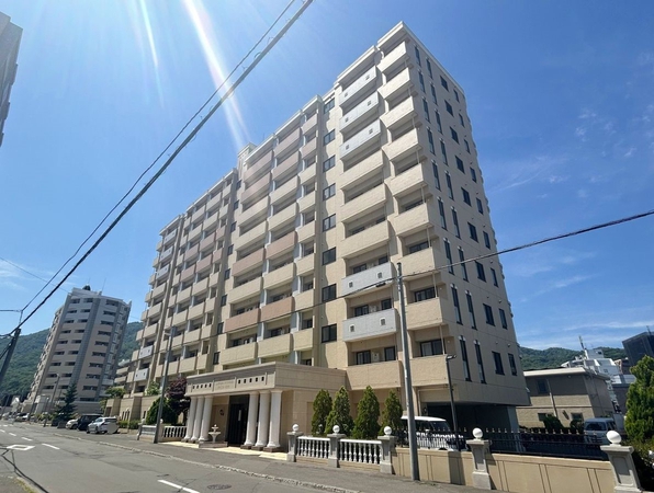 グランファーレ札幌伏見プレシアヴェール 1枚目 グランファーレ札幌伏見プレシアヴェール