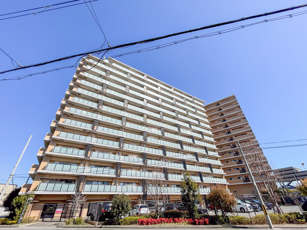 【ブランズヴェリテ堺七道】外観