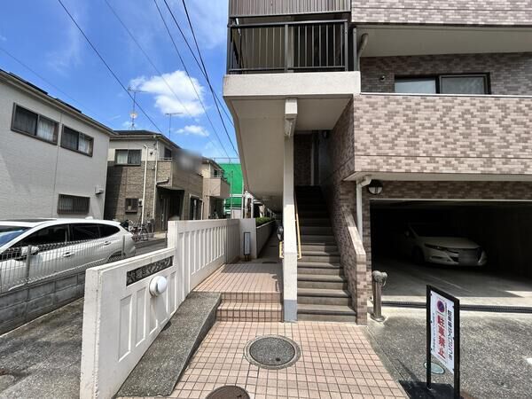 【大宮宝マンション】エントランス 【大宮宝マンション】エントランス