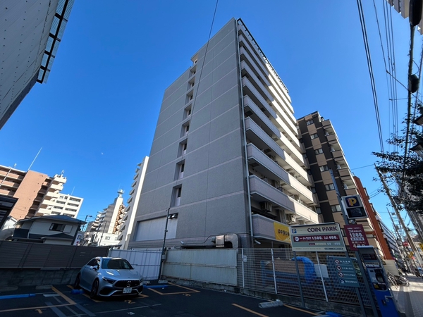 【パークノヴァ横浜阪東橋弐番館】外観