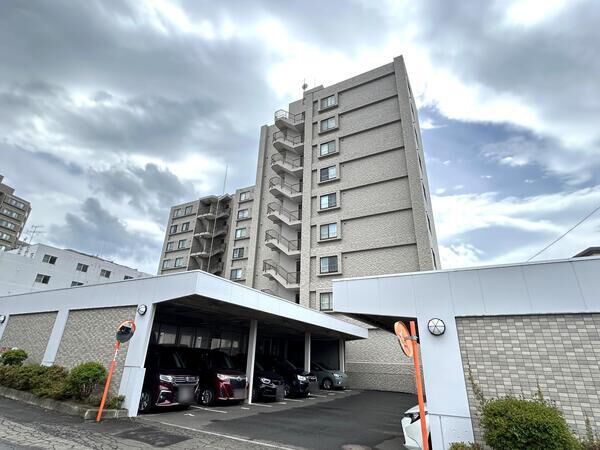 【ライオンズマンション福住】外観