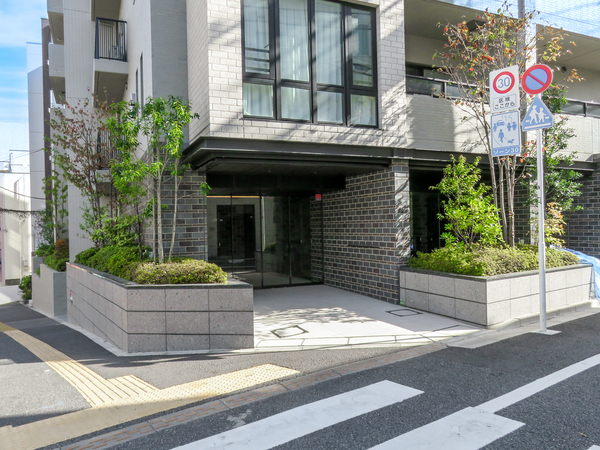 【オープンレジデンシア小石川ヒルズ】エントランス 【オープンレジデンシア小石川ヒルズ】エントランス