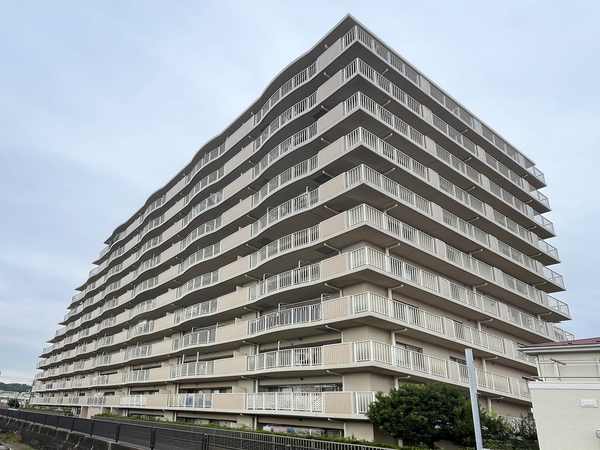 【ダイアパレス久里浜フローラルガーデン】外観