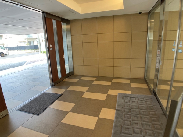 【クレアホームズ南仙台駅前】エントランス 【クレアホームズ南仙台駅前】エントランス