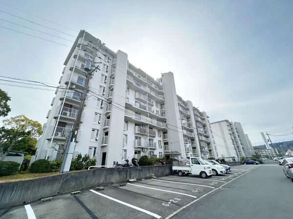【箕面粟生第4住宅】外観