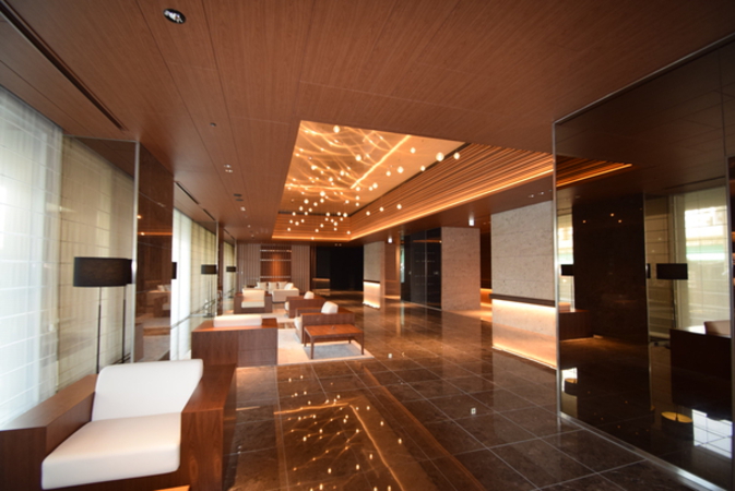 2階アクアラウンジ、ライブラリーカフェ。 2階アクアラウンジ、ライブラリーカフェ。