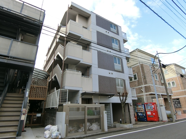 【エクセリア東北沢】外観