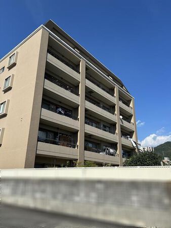 【船越パーク・ホームズ】外観
