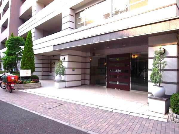 【アデニウム新横浜】エントランス2